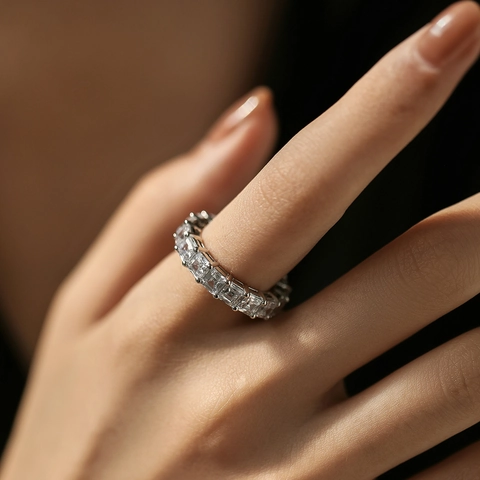 Lussuoso Anello Eternity in Argento Sterling 925 per Donna Fascia con Pavé di Zirconia Taglio Rettangolare Pera Ovale Anello da Dito Minimalista Stile Ins Gioielli