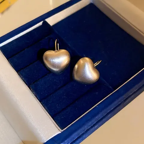 Vintage Heart Dangle Earrings Copper Gold Plated Brushed Matte Satin Minimalist Chic Style For Women