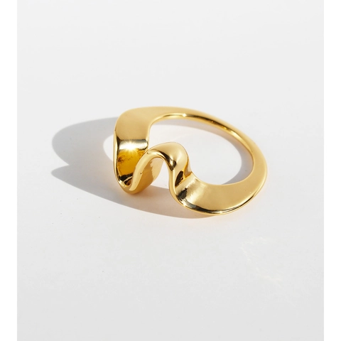 Minimalistischer Wellenförmiger Unregelmäßiger Ring Messing Vergoldet Geometrisches Stapelbares Band Schicker Schmuck Für Damen