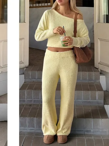 Pull En Maille Duveteuse Et Pantalon Large Pour Femme Épaules Dénudées Manches Longues Tenues D Hiver