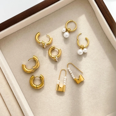 Orecchini In Acciaio Inossidabile Zircone Perla Artificial Cuore Spilla Da Balia Design Dolce Elegante Per Donne Placcato Oro