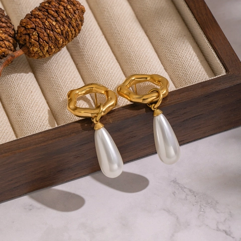 French Vintage Teardrop Artificial Pearl Drop Earrings Stainless Steel Gold Plated Hammered Texture Geometric Hoop Women Waterproof