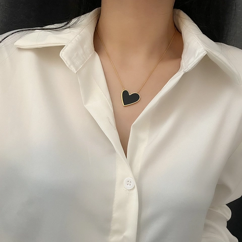 Heart Pendant Necklace Titanium Steel Snake Bone Chain Gold Plated Enamel Minimalist Elegant Jewelry Women