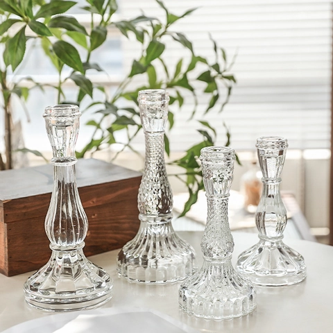 Glass Candlestick Holder And Taper Candles Transparent Vertical Stripe Diamond Decorative Stand For Wedding Home Decor
