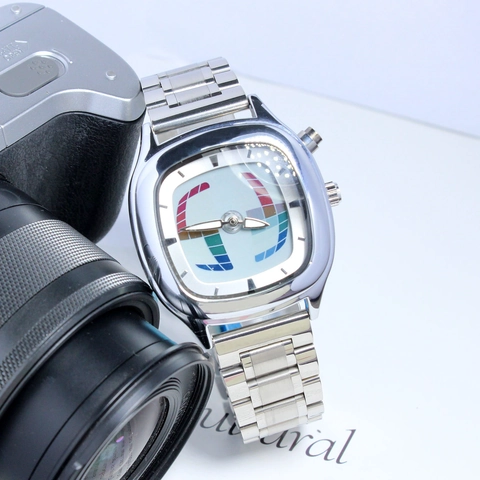 Vintage Alloy Quartz Watch for Men Women Niche Design Metal Chain Strap Retro Square Dial Dual Display Wristwatch