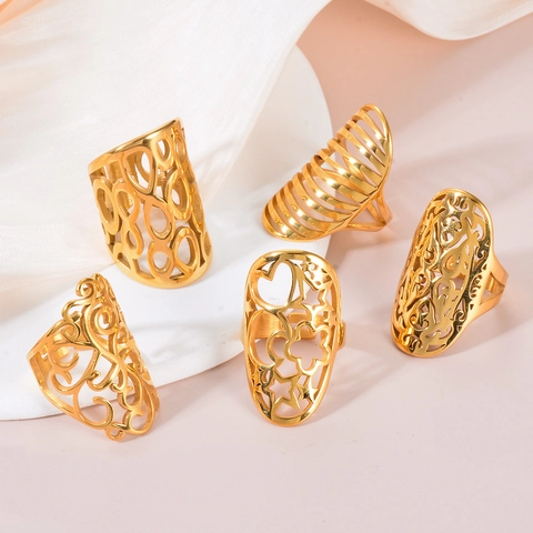 Stainless Steel Ring Hollow Out Heart Star Pattern Exaggerated Chic Vintage Punk Geometric Jewelry Gold Tone For Women