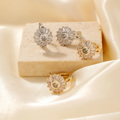 Mode Kupfer Sonnenblume Hoop Ohrringe Mit Zirkonia Eingelegt Gold Silber Galvanisiert Eleganter Schmuck Für Frauen Hochzeit