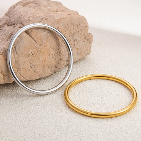 Stainless Steel Bangle Bracelet 18K Gold Plated High Polish Minimalist Plain Circle Retro Elegant Jewelry For Women