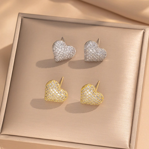 Heart Stud Earrings Copper 18K Gold Plated Cubic Zirconia Paved Hip Hop Style For Women Fashion Jewelry