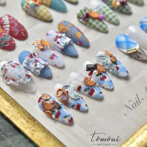 Pegatinas Uñas Relieve 3D Fresa Cereza Patrón Rejilla Lazo Decoración Manicura DIY Autoadhesivo Mujeres