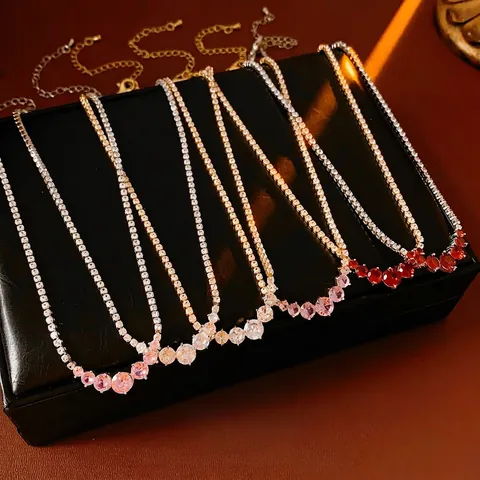 Collana Con Pendente In Zircone Rotondo Graduato Rame Catena Da Tennis Lusso Leggero Elegante Catena Da Clavicola Donna