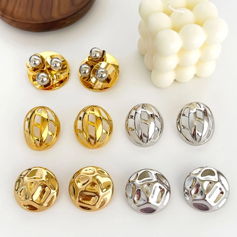 Vintage Geometric Stud Earrings Copper Gold Plated Hollow Hammered Texture Elegant Trendy Jewelry For Women