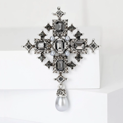Baroque Cross Brooch For Women Vintage Alloy Rhinestone Pin With Drop Artificial Pearl Pendant Retro Palace Style Clothes Accessory