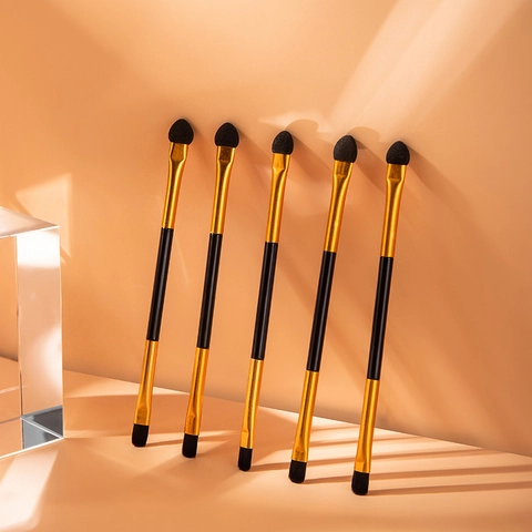 Double Headed Eye Shadow Brush Sponge Tip Fiber Bristles Applicator Plastic Handle Metal Ferrule Cosmetic Blending Tool