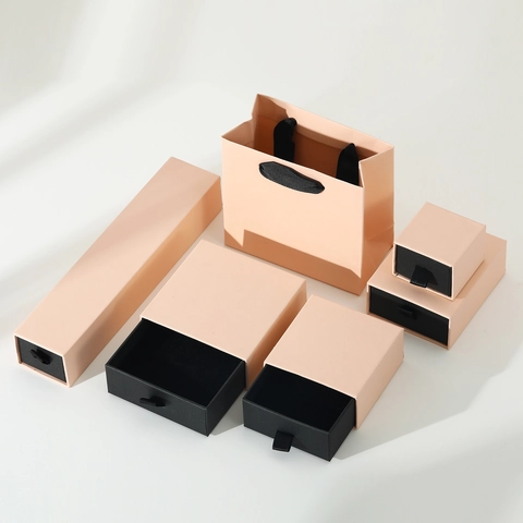 Rosa Schwarze Schmuckverpackung Koffer Passende Geschenk Handtaschen Schubladenstil Papier Organisatoren Für Halskette Armband