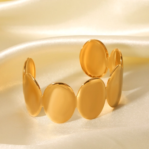 Bracciale Rigido Aperto In Acciaio Inossidabile Placcato Oro Minimalista Ovale Geometrico Lucidato Per Donna