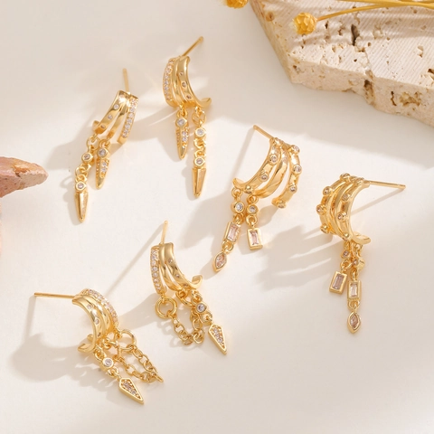 Orecchini a Cerchio con Zirconia e Nappine Irregolari per Donna in Rame Placcato Oro Argento Pendenti Croce Goccia