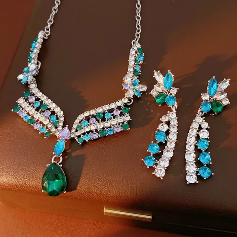 Conjunto Joyas Vintage Aleación Cristal Collar Pendientes Borla Con Silver Earring Post Elegante Gota De Agua Mujer