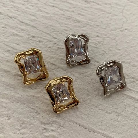 Pendientes De Circonita Rectangulares Metal Fundido Geométrico Vintage Con Postes De Plata De Ley 925 Para Mujeres