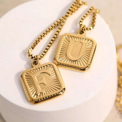 Collar Con Colgante De Letra Inicial Acero Inoxidable 316L Chapado En Oro 18K Simple Cuadrado Alfabeto Cadena De Caja Joyas Mujer