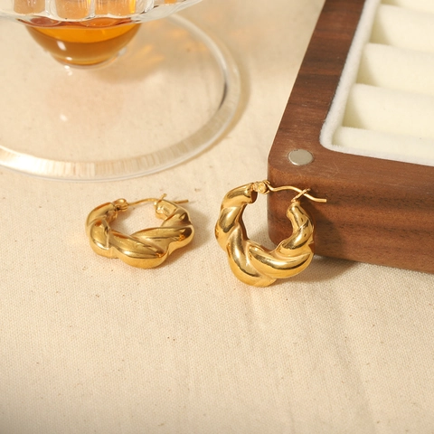 Chunky Hoop Earrings 18K Gold Plated Stainless Steel Twisted Croissant Design C Shape Jewelry For Women Elegant
