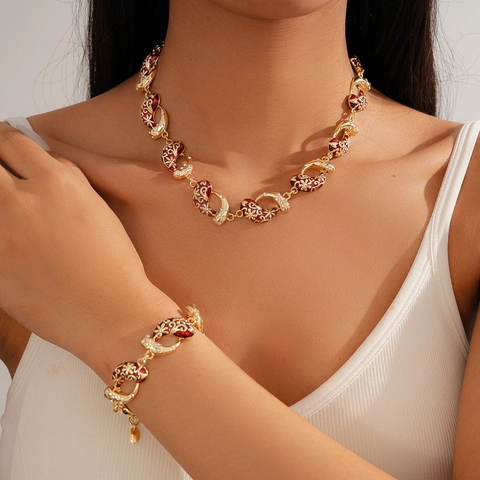 Collier Et Bracelet En Alliage Fleur Email Rouge Goutte D'eau Avec Zircon Style Rétro Luxe Pour Femme