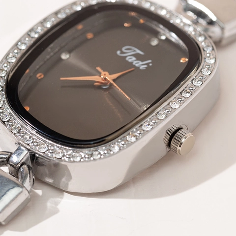 Orologio Da Donna Al Quarzo Elegante Strass Quadrante Quadrato Lega Cinturino In Maglia Orologio Da Polso Minimalista