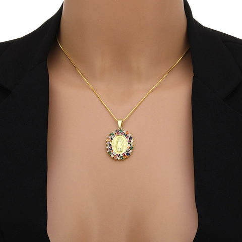 Collier Pendentif Vierge Marie Cuivre Plaqué Or 18K Zircon Coloré Bijoux Religieux Notre Dame De Guadalupe Pour Femmes