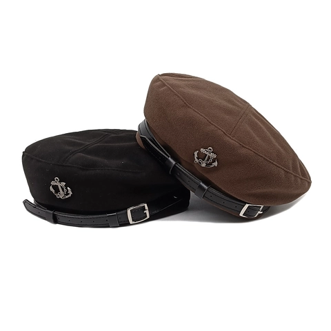 Vintage Marine-Stil Schirmmütze Für Damen Wollene Flache Baskenmütze Mit Lederband Und Metall Anker Abzeichen Dekoration