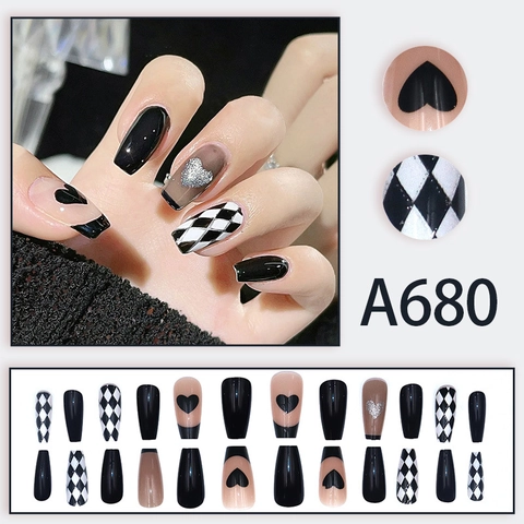 Unghie Finte Press On Design Scacchiera Nero Bianco Cuore Lunga Coffin Ballet Unghie Finte Lucide Stile Francese
