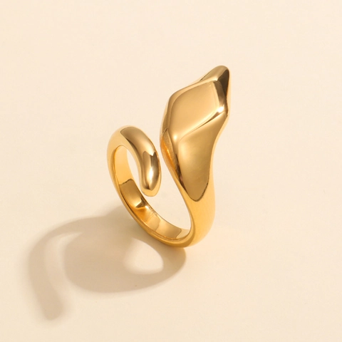 Exaggerated Snake Shaped Stainless Steel Open Ring For Women 18K Gold Plated Adjustable Animal Finger Ring Statement Jewelry