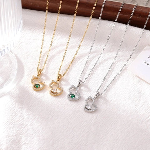 Collana con Ciondolo a Zucca Wulu in Acciaio al Titanio Verde Smeraldo Strass Catena da Clavicola Gioielli Donna Stile Vintage