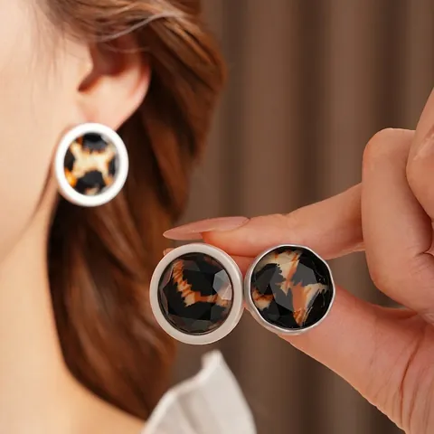 Runde Leopard Print Ohrstecker Retro Facettiert Geometrisch Acryl Legierung Schmuck Mit Silbernem Ohrstecker