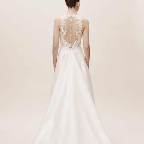 Elegant Women White Lace Halter Wedding Dress Sleeveless Satin Backless A-Line Bridal Gown With Pocket Button Detail