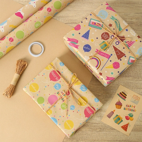 Carta Regalo Buon Compleanno Fantasie Cartoni Animati Colorati Carta Kraft Per Celebrazione Feste Decorativa Hooray