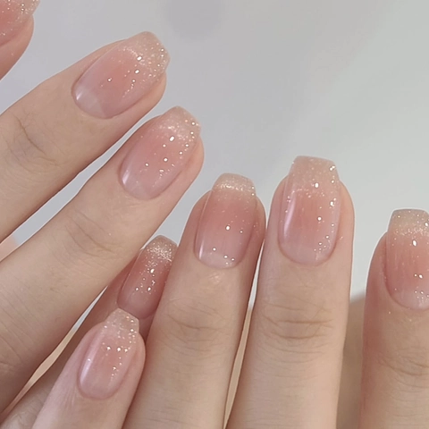 Press On Nagels Cat Eye Glitter Franse Stijl Nude Roze Gradiënt Doodskist Vorm Kunstmatige Vingernagels Voor Dames