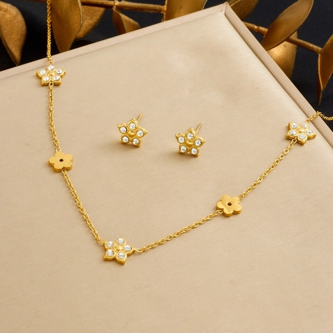 Acciaio Inossidabile Placcato Oro Strass Fiore Collana Bracciale Orecchini Gioielli Moda Per Donne Elegante Fascino