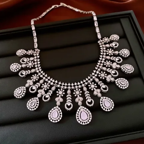 Parure Bijoux Collier Boucles Oreilles Zircon Goutte Luxe Avec Tige En Argent Cuivre Style Palais Vintage Femme