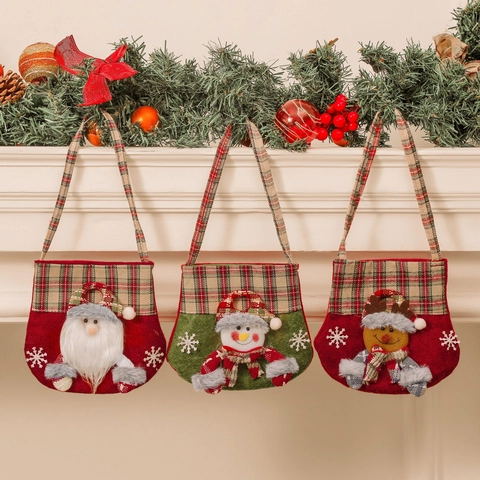 Christmas Gift Bags Santa Snowman Reindeer Candy Totes Plaid Fabric Handbags Holiday Party Favors Felt Fabric Ornaments