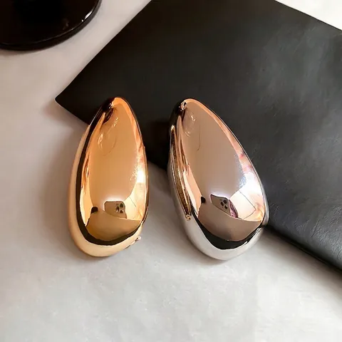 Spilla Goccia Minimalista Pin Lega Lucidato A Specchio Metallo Ovale Irregolare Alta Lucentezza Accessorio Gioielli Per Abiti