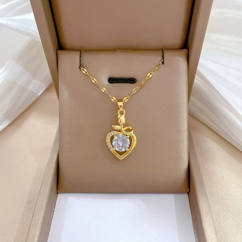 Elegante Hart Hanger Ketting Voor Dames Titanium Staal En Koper Met Zirkonia Steen Roos Ontwerp Mode Sieraden