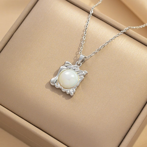 Collana Con Ciondolo In Acciaio Inossidabile Cornice Quadrata Irregolare Intarsio Perla Artificial Sintetica Stile Francese Gioielli Minimalisti Per Donna