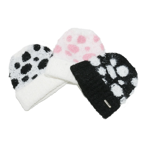 Dames Winter Gebreide Beanie Muts Warm Dik Pluche Acryl Koeienprint Polka Dot Metalen Plaat Oorbescherming Koud Weer