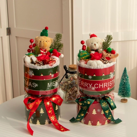 Christmas Teddy Bear Plush Toy Bouquet With Artificial Roses Pine Cones Berries And LED Light Holiday Gift Box