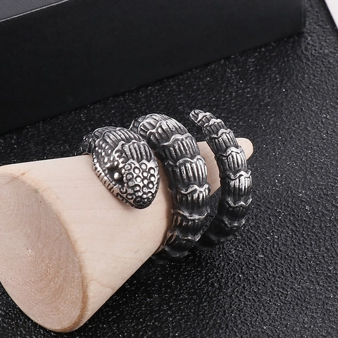 Vintage Snake Ring Stainless Steel Wrap Around Realistic Scale Texture Gothic Punk Jewelry For Women Men