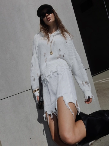 Women Knitted Hoodie And Skirt Distressed Broken Hole Design Streetwear Trendy White Frayed Edge Tassel