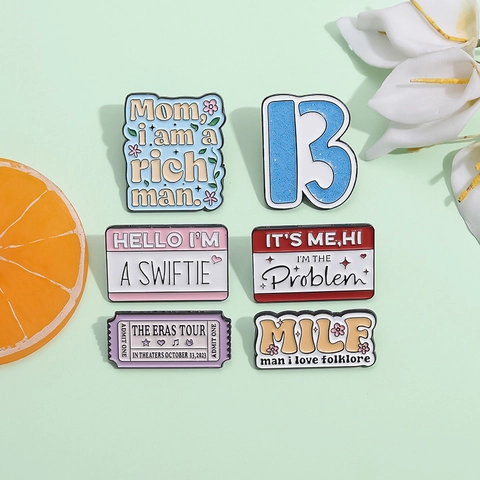 Enamel Brooch Pin Zinc Alloy Painted Letter Quote Heart Cat Star Pattern Cartoon Style Backpack Denim Jacket Accessories