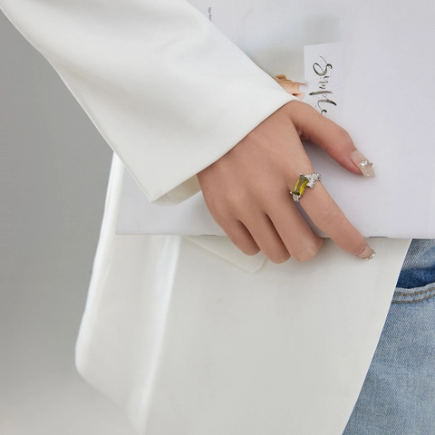 Adjustable Finger Ring Copper Silver Plated Rectangular Zircon Gemstone Textured Irregular Design Vintage Style Women