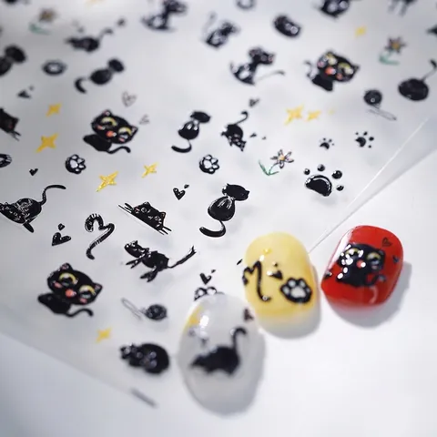 Autocollants D'art D'ongle En Relief Chat Noir Dessin Animé Ultra Minces Décorations De Manucure Auto Adhésives