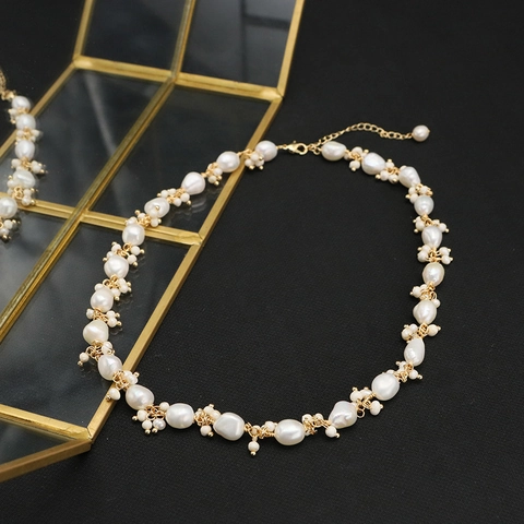 Baroque Irregular Freshwater Pearl Necklace For Women Retro Artistic Design Gold Plated Beaded Clavicle Chain Wedding Party Jewelry